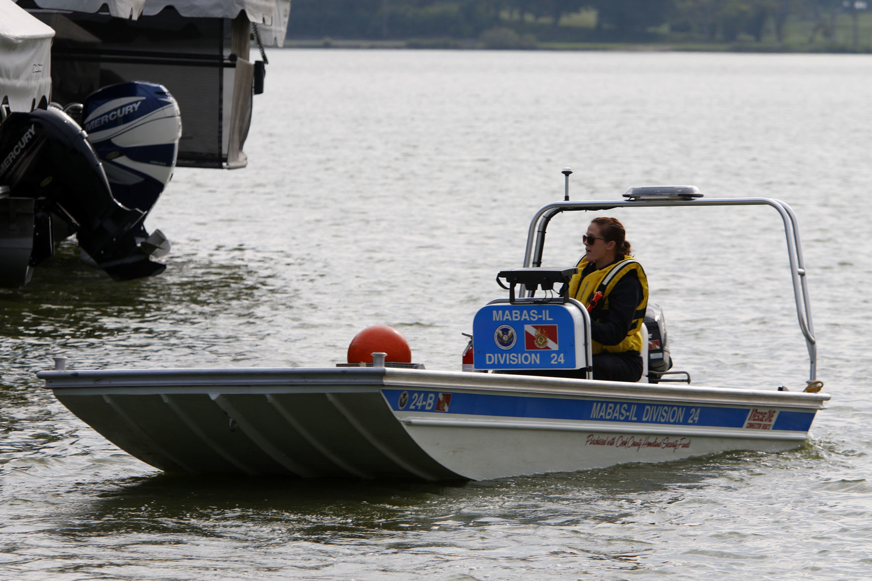 Gallery: Dive crews train on Cedar Lake